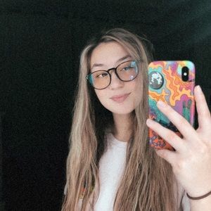 Meet your Posher, Jillian